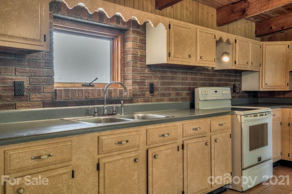 43 Don Felmet Road Leicester, NC 28748 - Photo 16 of 38 Gallery Image 16