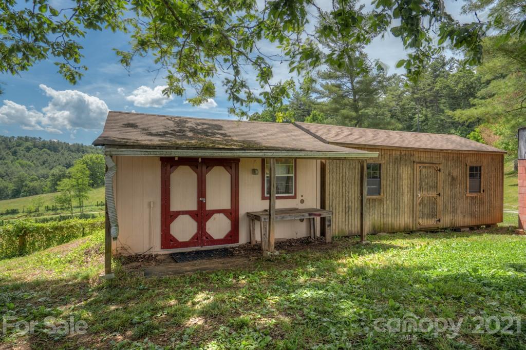 43 Don Felmet Road Leicester, NC 28748 - Photo 29 of 38 Gallery Image 29