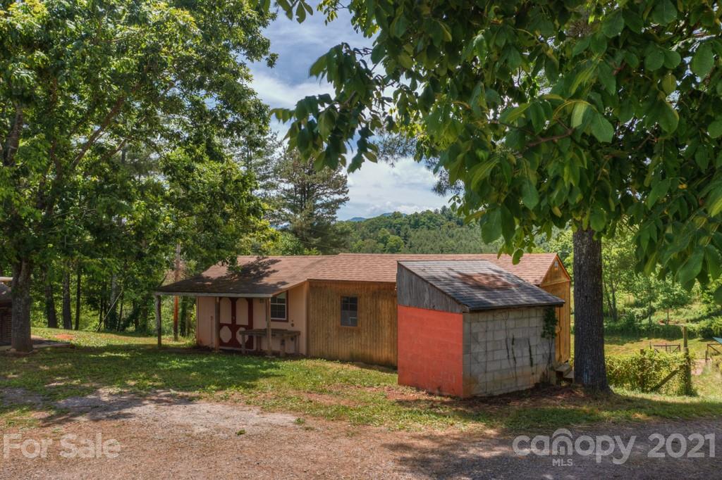 43 Don Felmet Road Leicester, NC 28748 - Photo 30 of 38 Gallery Image 30