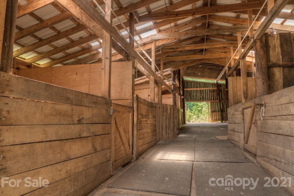 43 Don Felmet Road Leicester, NC 28748 - Photo 35 of 38 Gallery Image 35