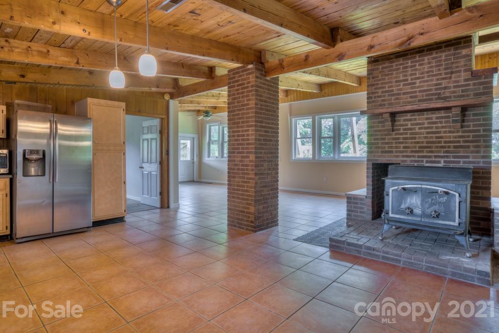 43 Don Felmet Road Leicester, NC 28748 - Photo 9 of 38 Gallery Image 9