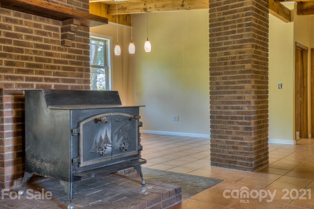 43 Don Felmet Road Leicester, NC 28748 - Photo 10 of 38 Gallery Image 10