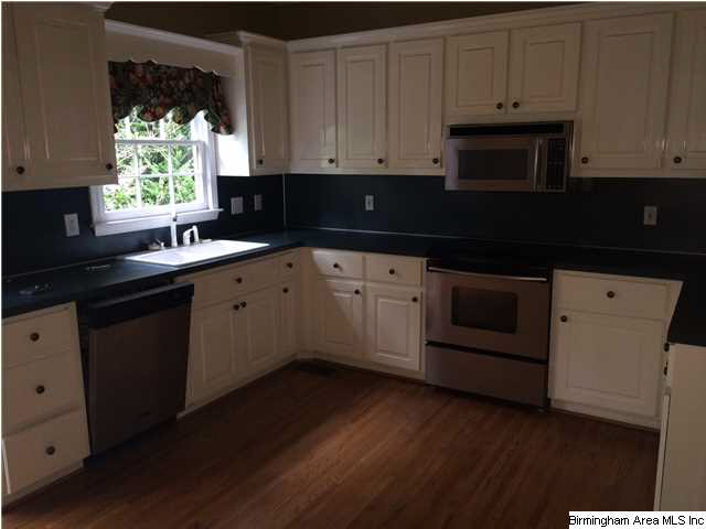 6065 Eagle Point Circle Birmingham, AL 35242 - Photo 4 of 10