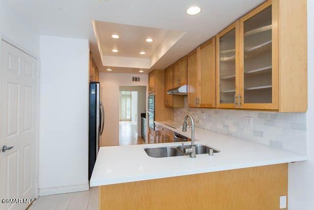 4338 Redwood Avenue, Unit B313 Marina del Rey, CA 90292 - Photo 13 of 20