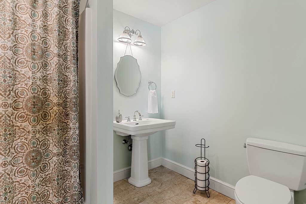 76 Paul Road Hanover, MA 02339 - Photo 23 of 38