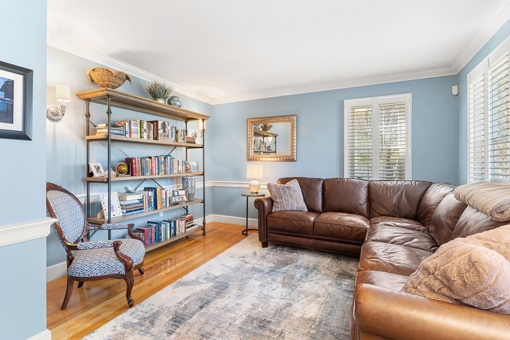 76 Paul Road Hanover, MA 02339 - Photo 5 of 38