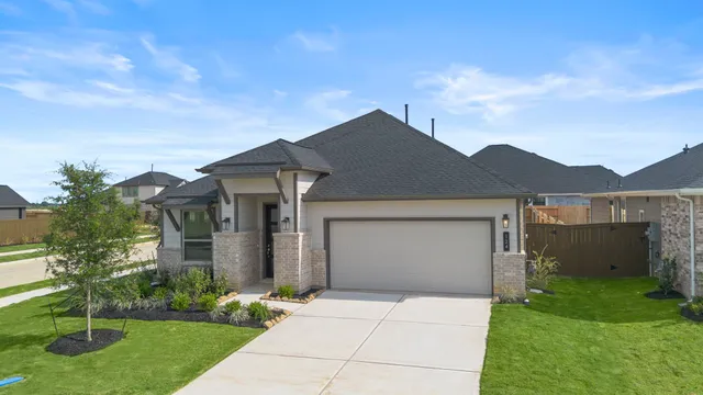 $393,000 | 124 Coastal Pr Drive, Hempstead, TX 77445