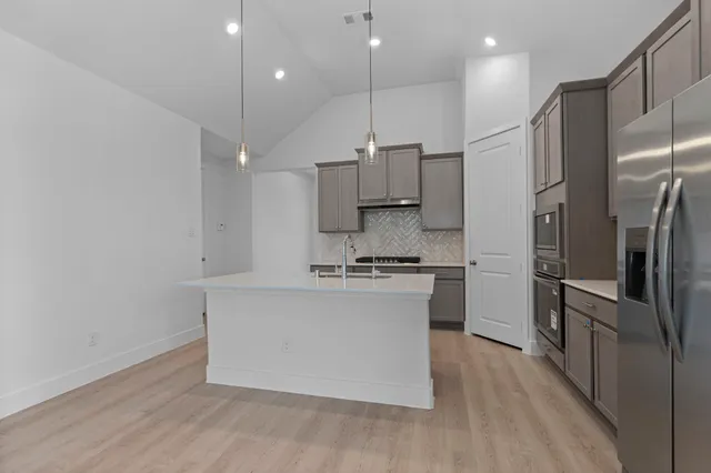 $393,000 | 124 Coastal Pr Drive, Hempstead, TX 77445