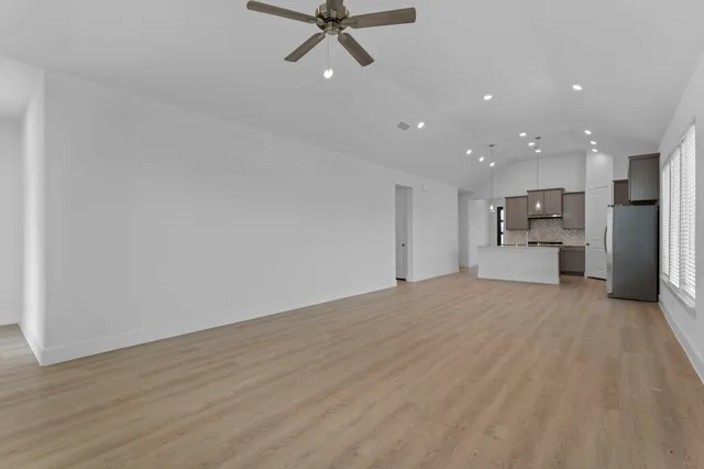 $393,000 | 124 Coastal Pr Drive, Hempstead, TX 77445