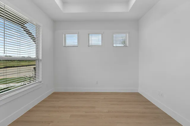 $393,000 | 124 Coastal Pr Drive, Hempstead, TX 77445