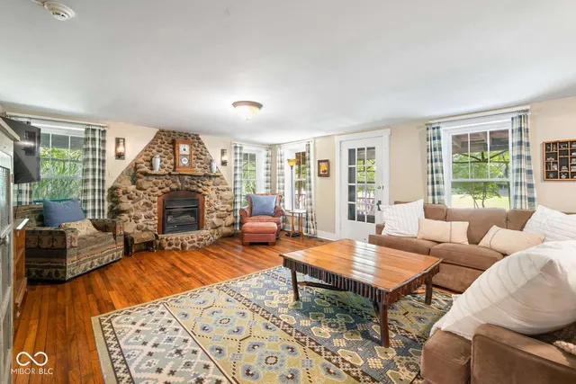 $1,575,000 | 3016 Hoover Road, Nashville, IN 47448