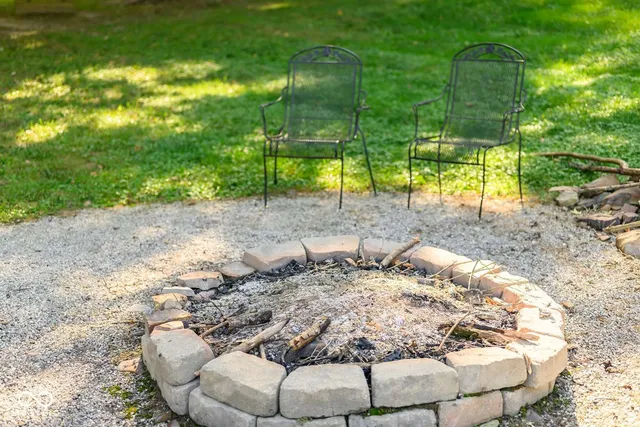 $1,575,000 | 3016 Hoover Road, Nashville, IN 47448