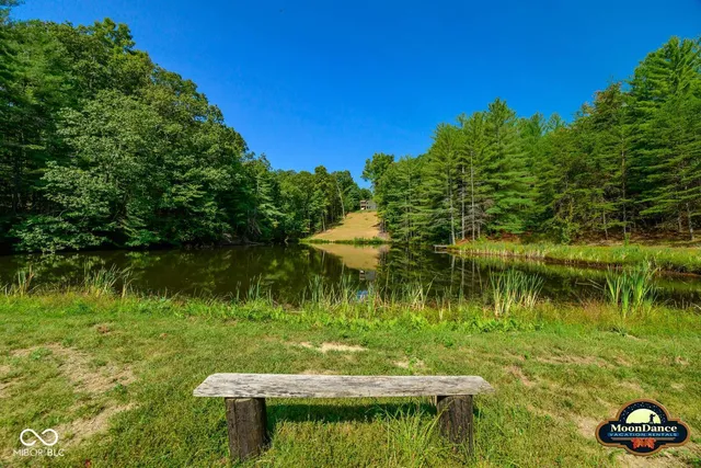 $1,575,000 | 3016 Hoover Road, Nashville, IN 47448