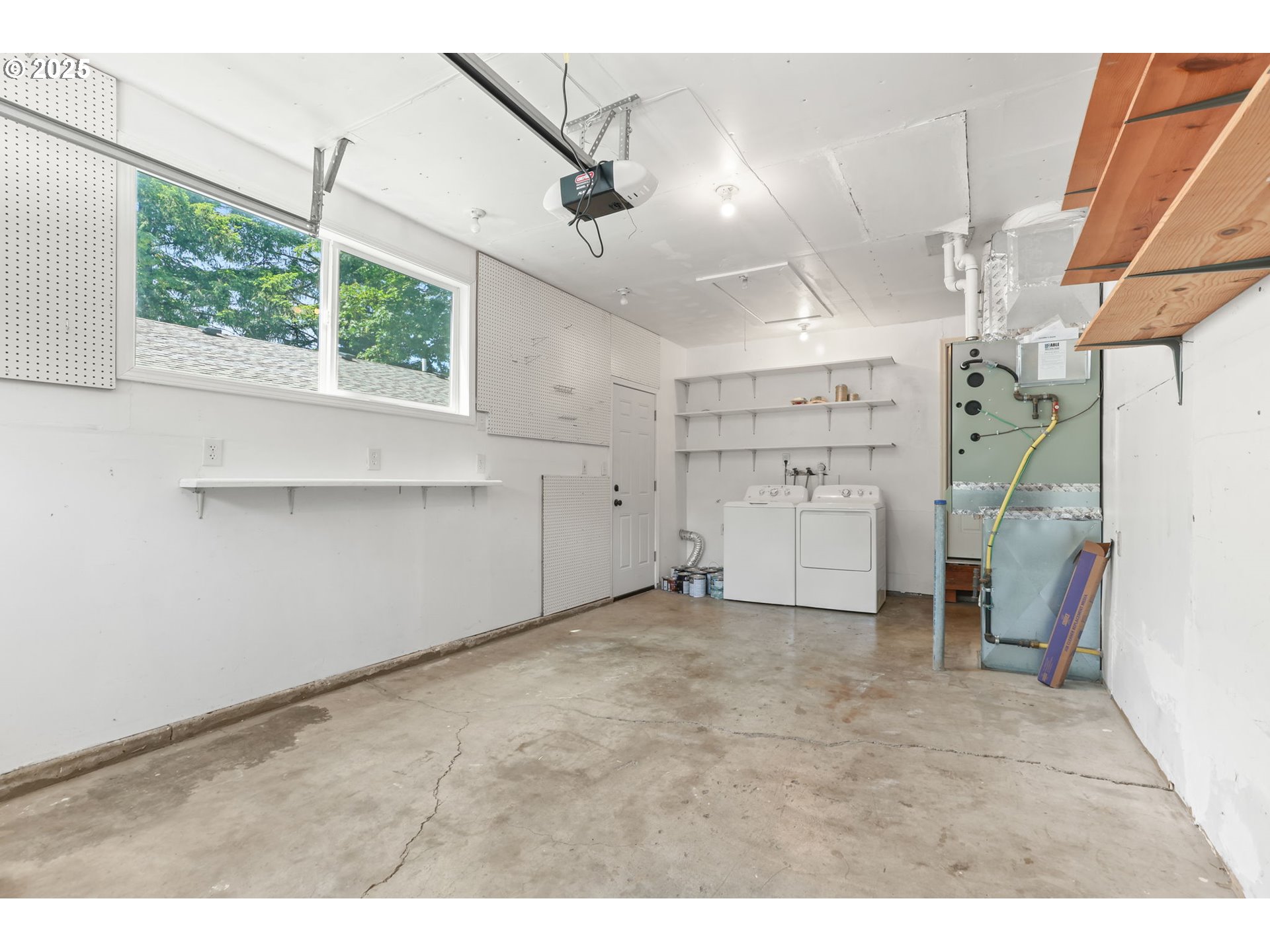 4867 Southwest Taylors Ferry Road Portland, OR 97219 - Photo 32 of 47 Gallery Image 32
