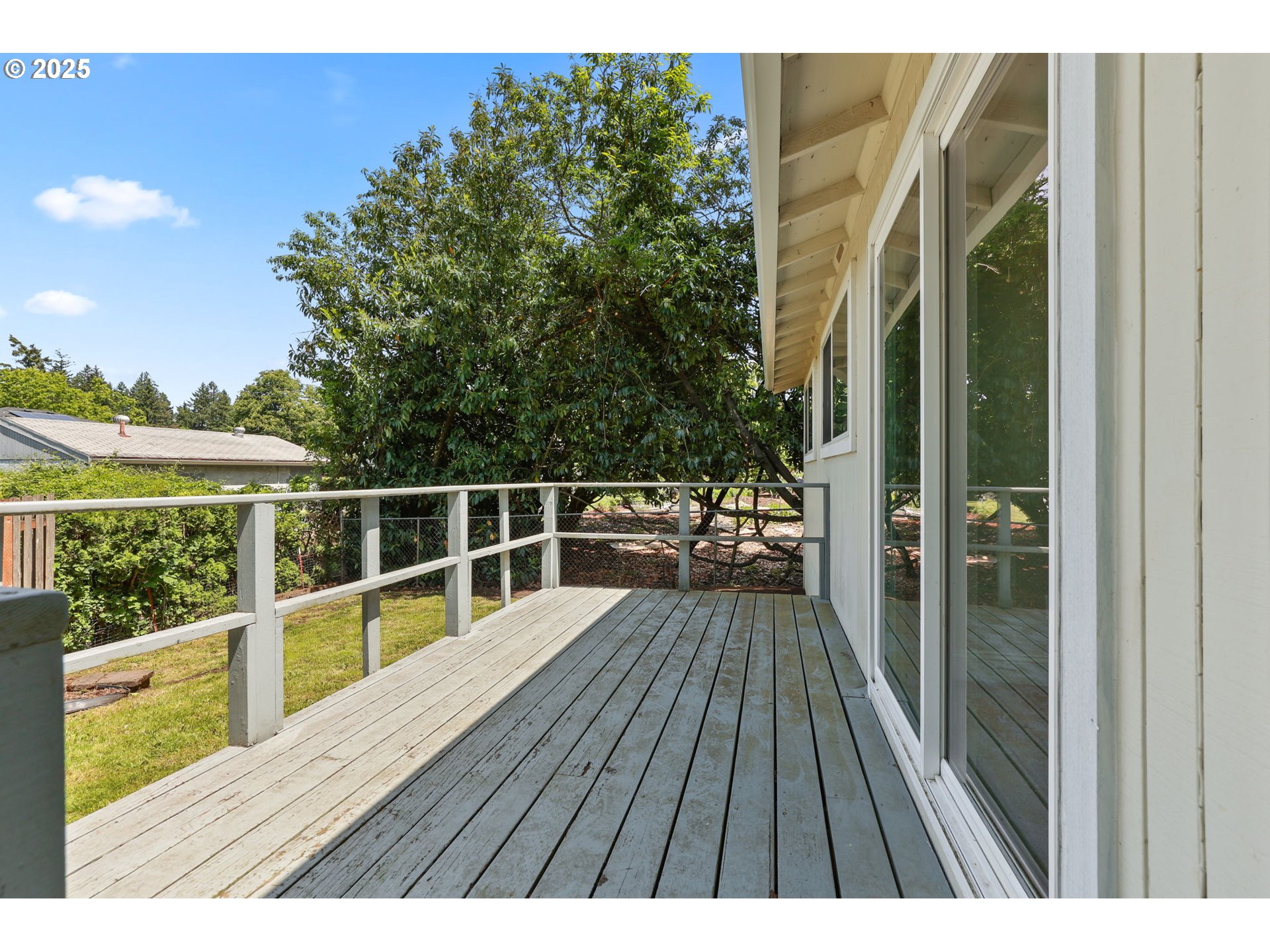 4867 Southwest Taylors Ferry Road Portland, OR 97219 - Photo 35 of 47 Gallery Image 35