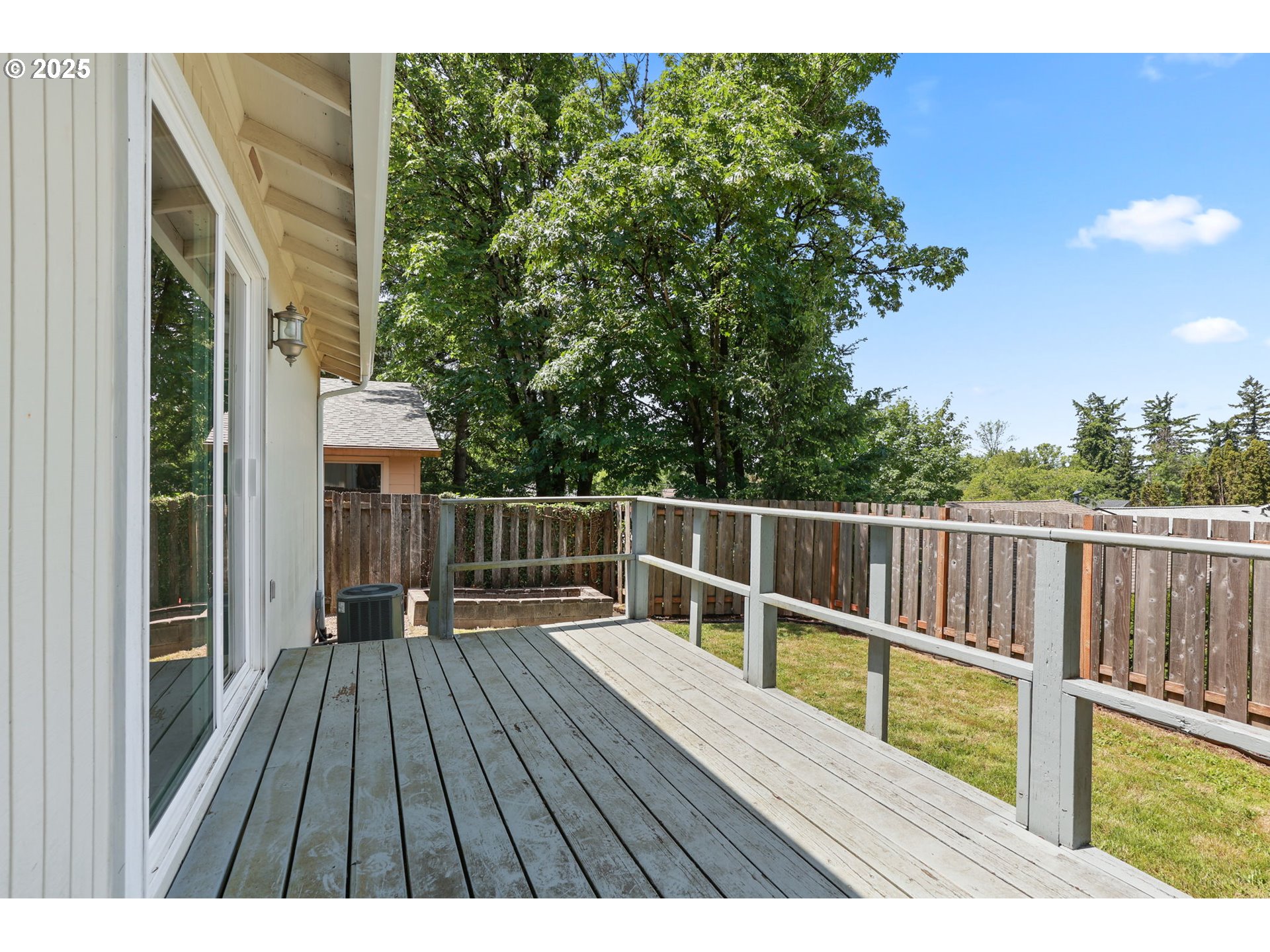 4867 Southwest Taylors Ferry Road Portland, OR 97219 - Photo 36 of 47 Gallery Image 36