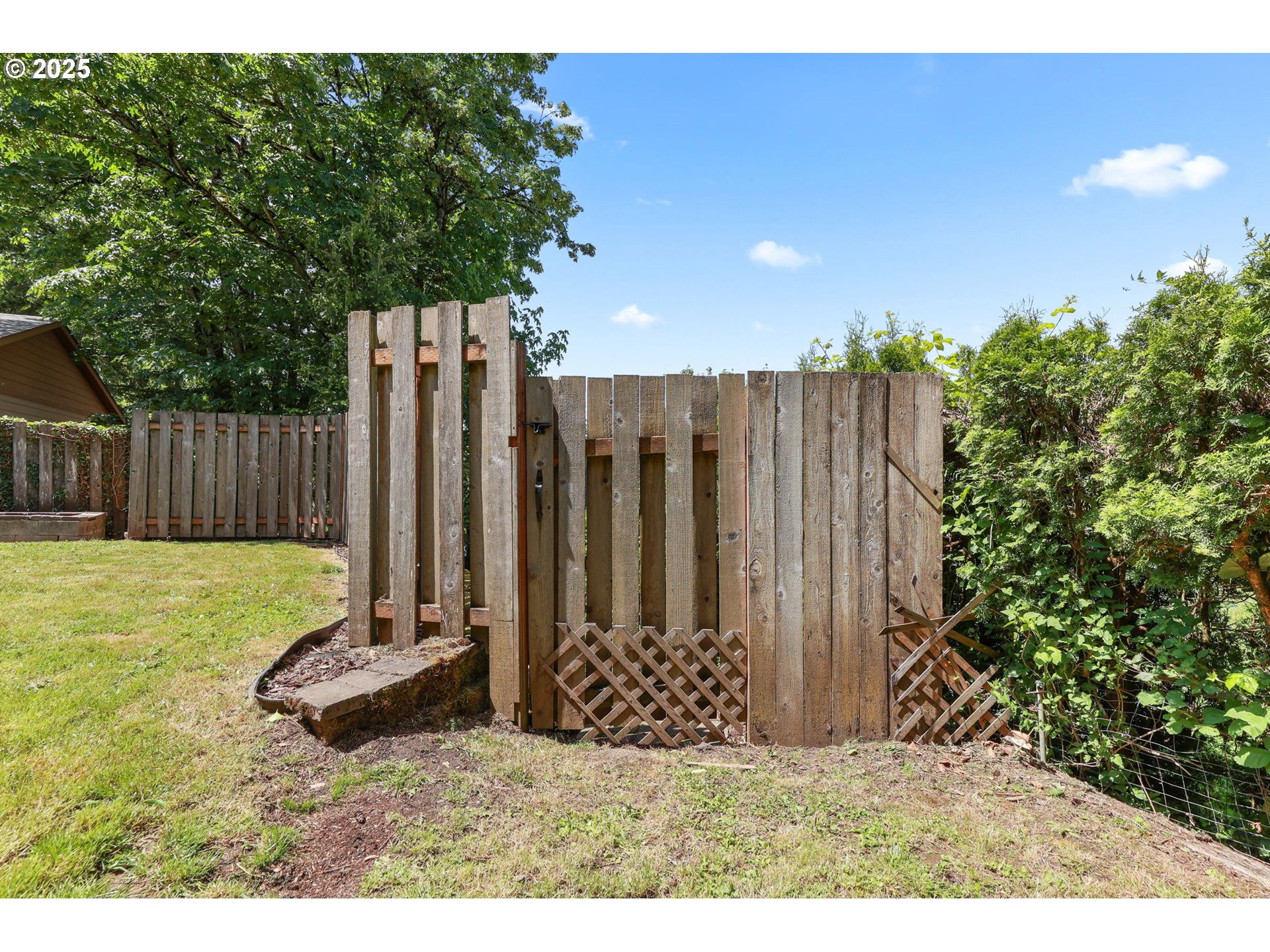 4867 Southwest Taylors Ferry Road Portland, OR 97219 - Photo 43 of 47 Gallery Image 43