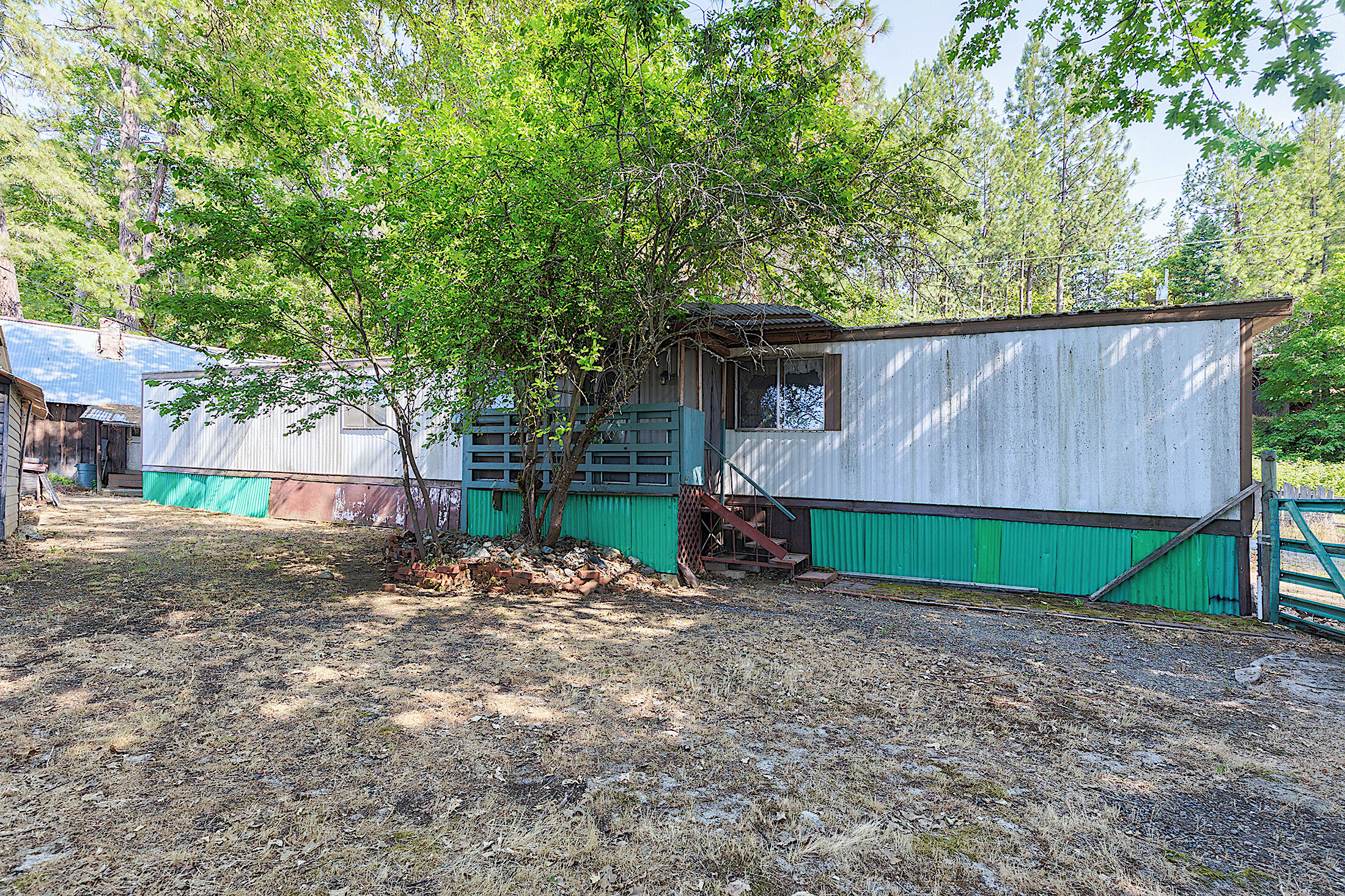555 Pleasant Valley Road Merlin, OR 97532 - Photo 24 of 63 0R1A7906_07_08_09_10
