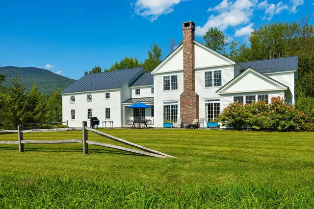 $2,068,000 | 743 Green Peak Orchard Road, Manchester, VT 05255