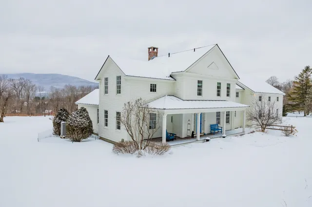 $2,068,000 | 743 Green Peak Orchard Road, Manchester, VT 05255