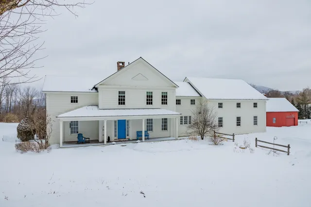 $2,068,000 | 743 Green Peak Orchard Road, Manchester, VT 05255