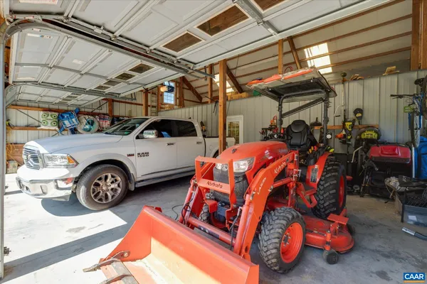 $1,049,000 | 27233 Horseshoe Road, Culpeper, VA 22701