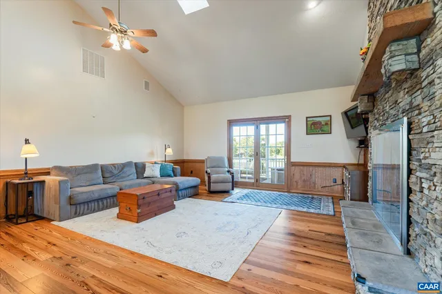 $1,125,000 | 27233 Horseshoe Road, Culpeper, VA 22701