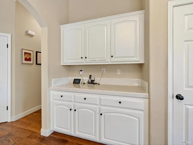 $999,000 | 26 Hahnemann Lane, Napa, CA 94558