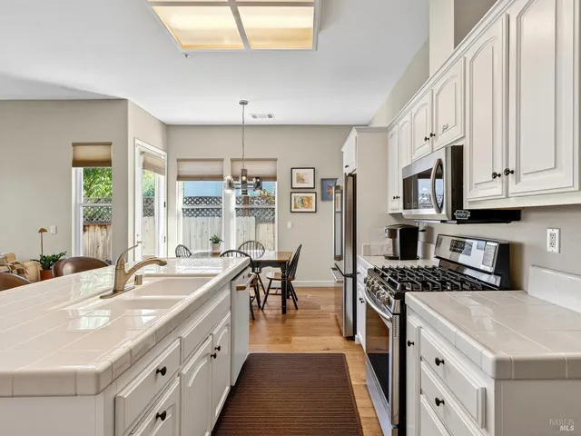 $999,000 | 26 Hahnemann Lane, Napa, CA 94558