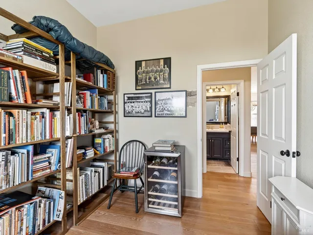 $999,000 | 26 Hahnemann Lane, Napa, CA 94558