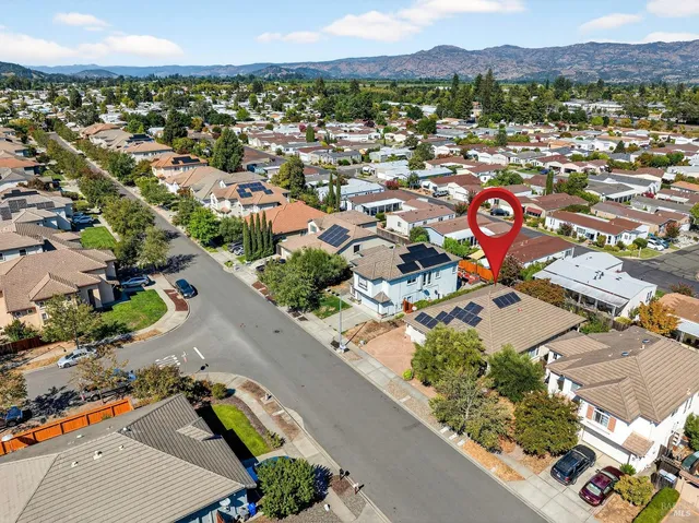 $999,000 | 26 Hahnemann Lane, Napa, CA 94558