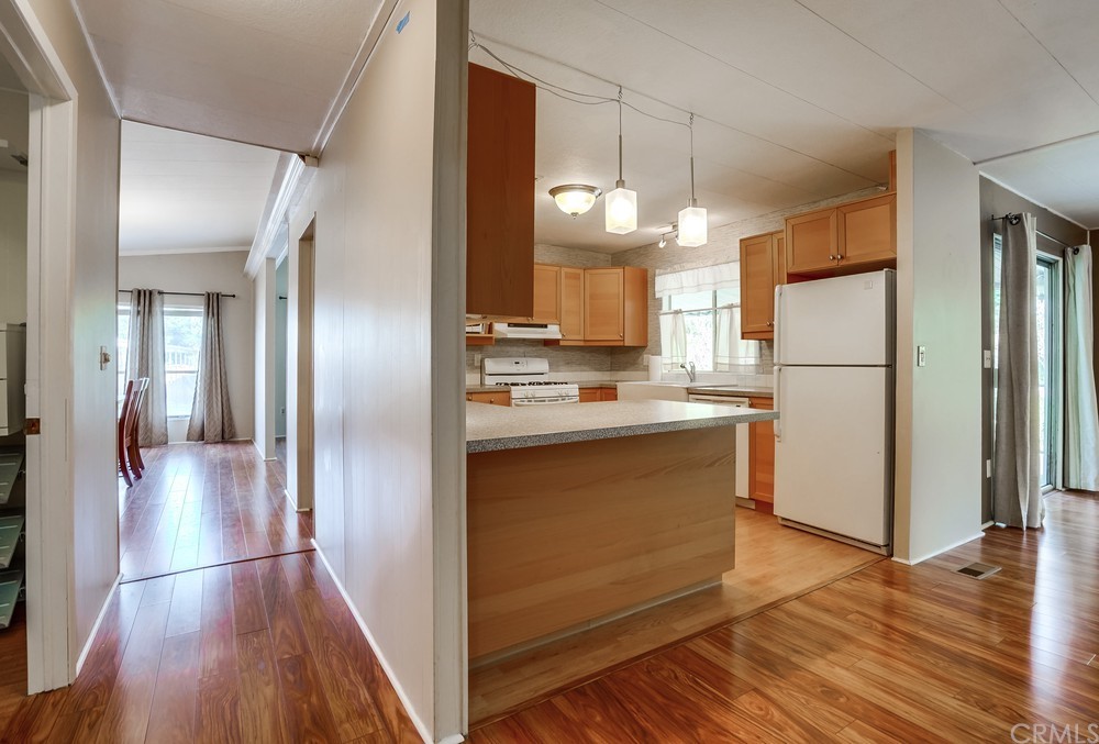 17701 Avalon Boulevard, Unit 27 Carson, CA 90746 - Photo 19 of 41