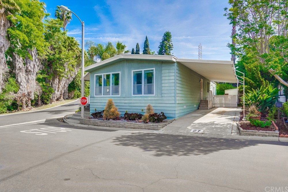 17701 Avalon Boulevard, Unit 27 Carson, CA 90746 - Photo 3 of 41