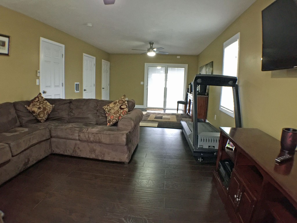 244 Whitefield Street Fall River, MA 02721 - Photo 18 of 20