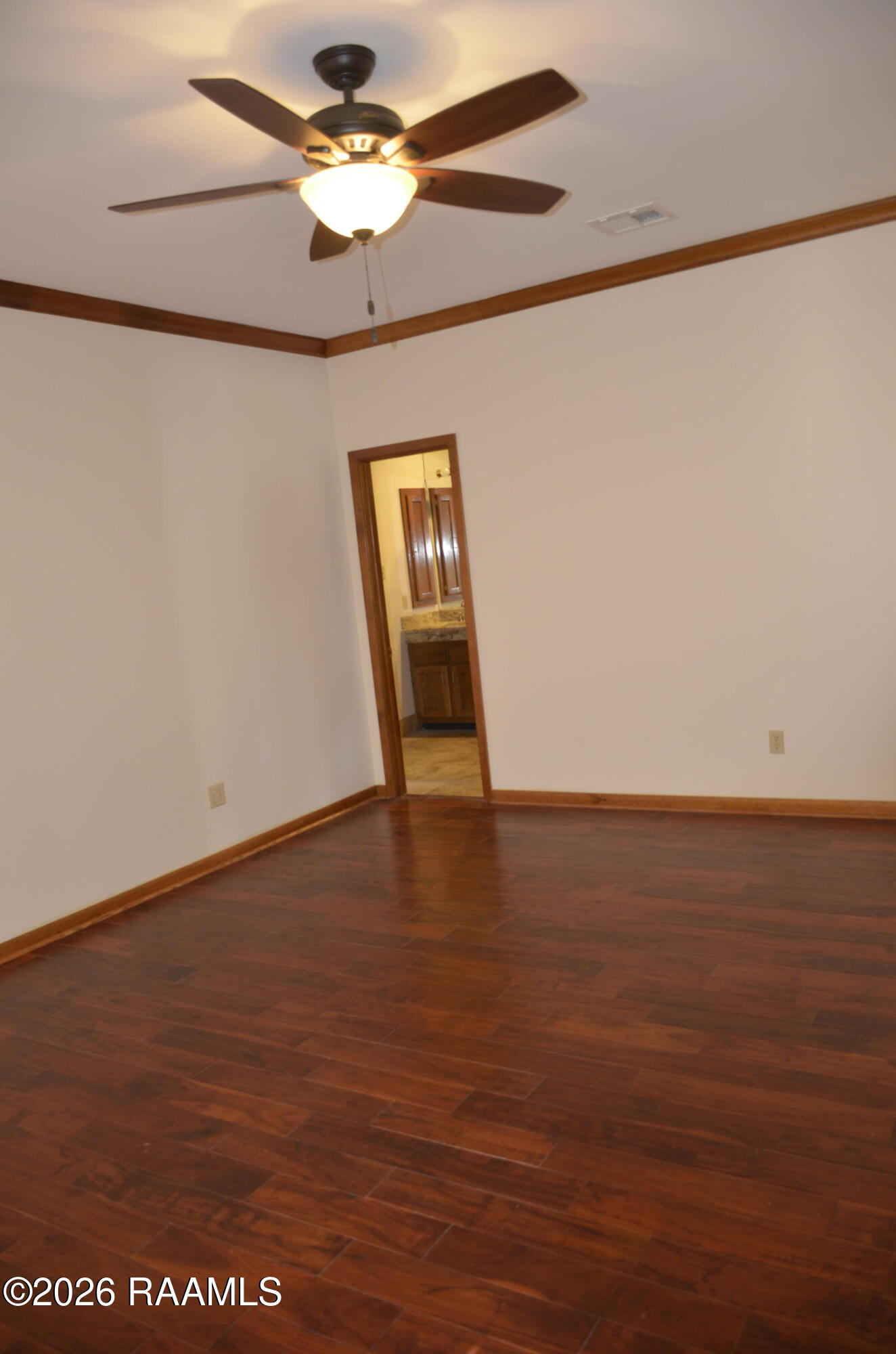 101 Hunters Hollow Lafayette, LA 70508 - Photo 19 of 49 Masterbedroom