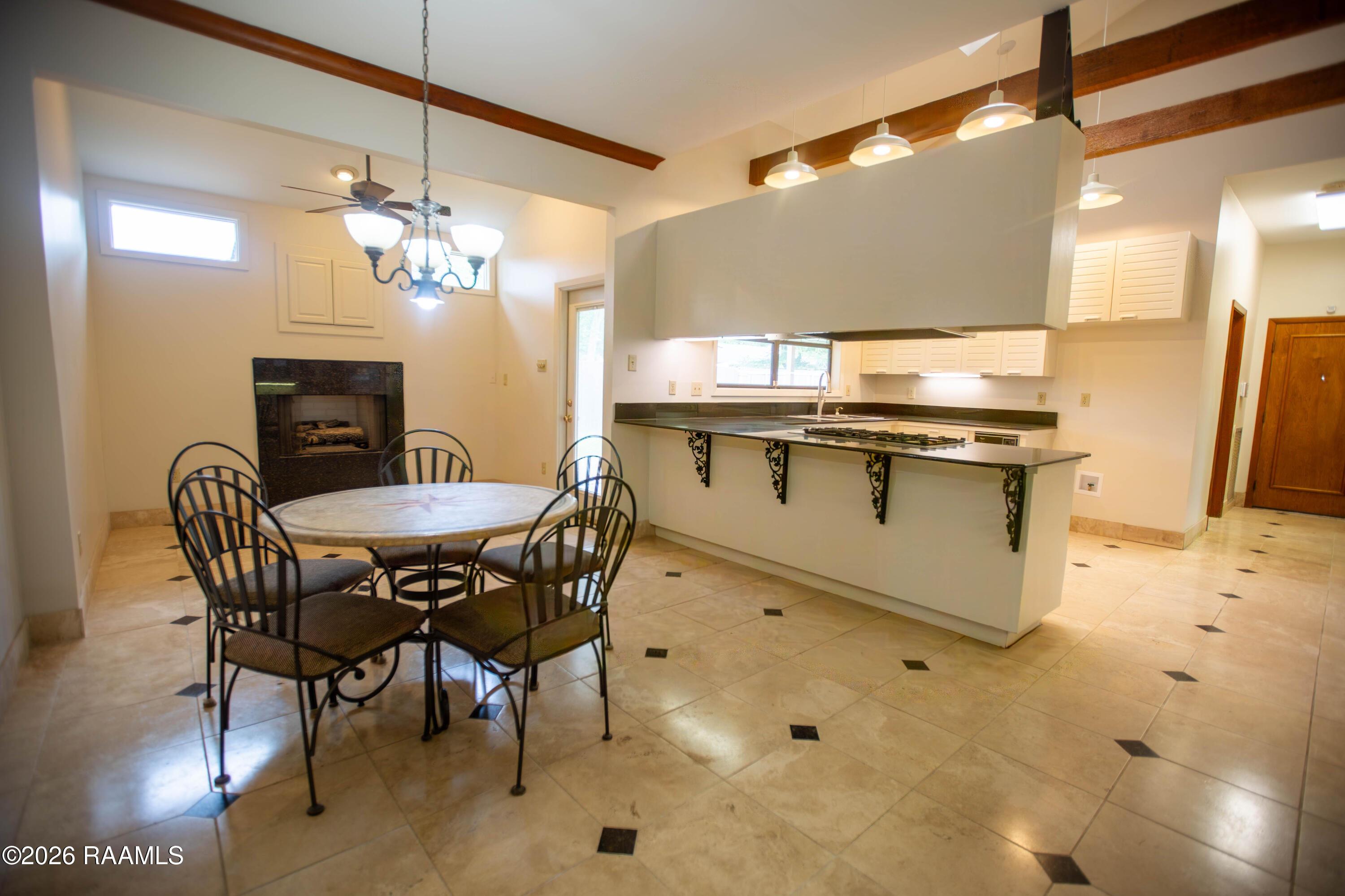 101 Hunters Hollow Lafayette, LA 70508 - Photo 25 of 49 Kitchen nook