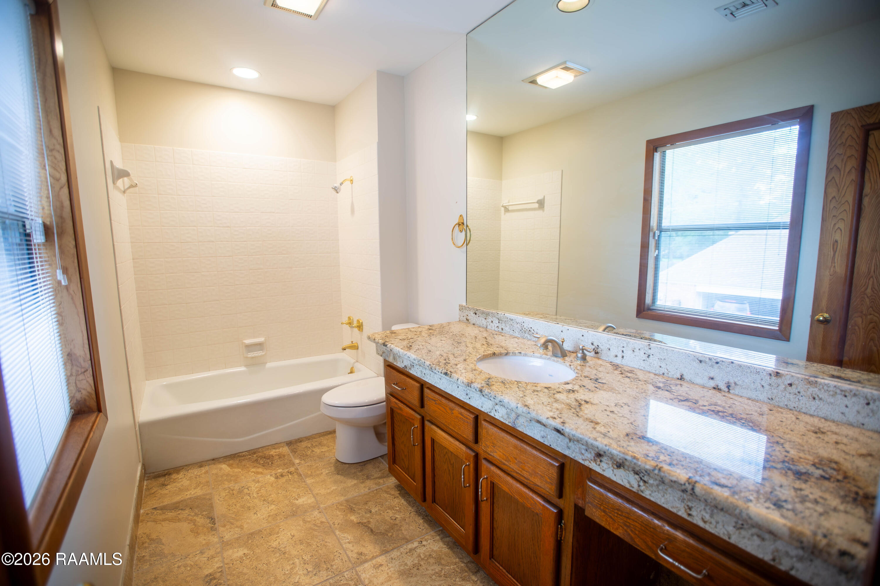 101 Hunters Hollow Lafayette, LA 70508 - Photo 43 of 49 2nd master suite bathroom
