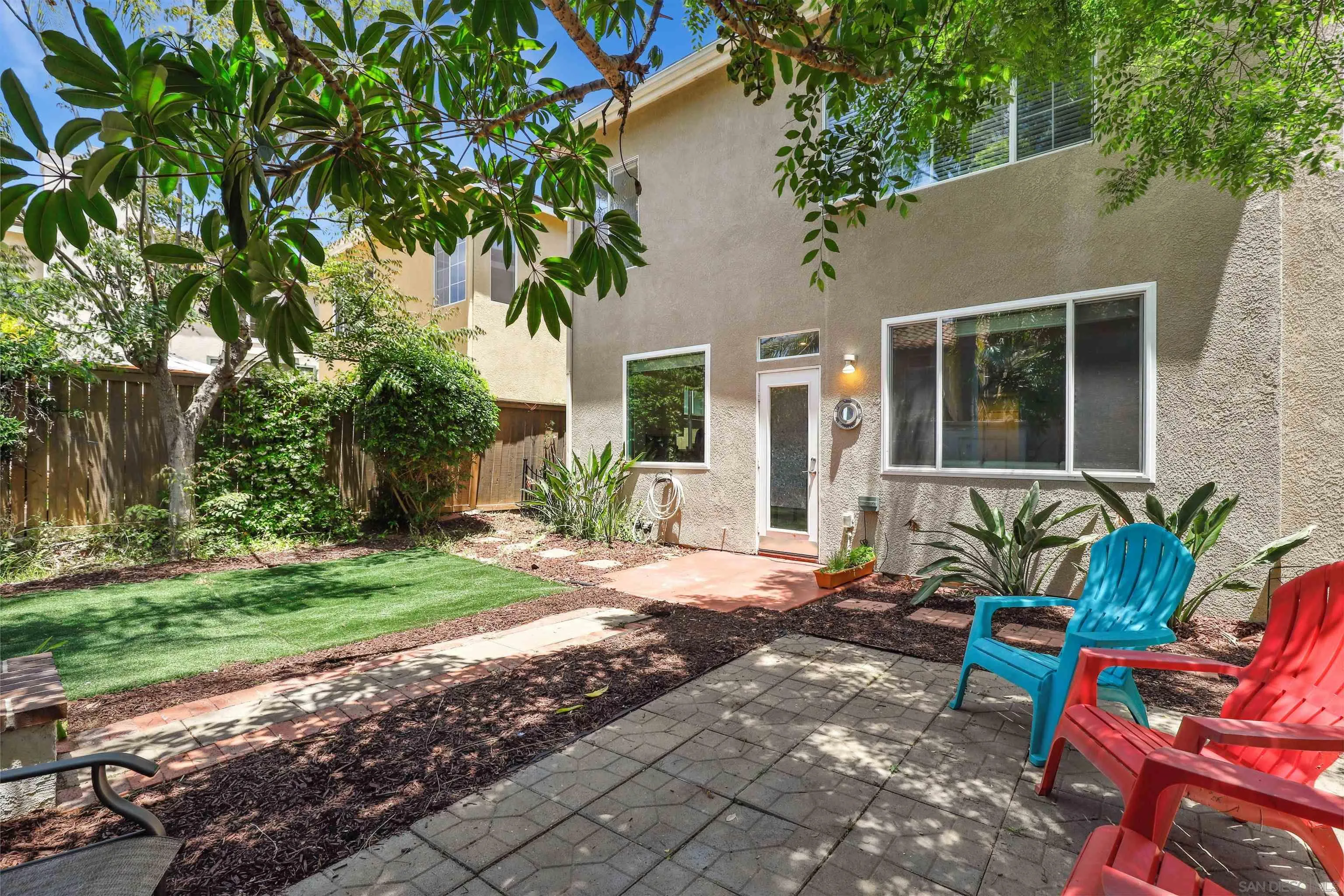 535 Venetia Way Oceanside, CA 92057 - Photo 20 of 27 front view of a house with a yard