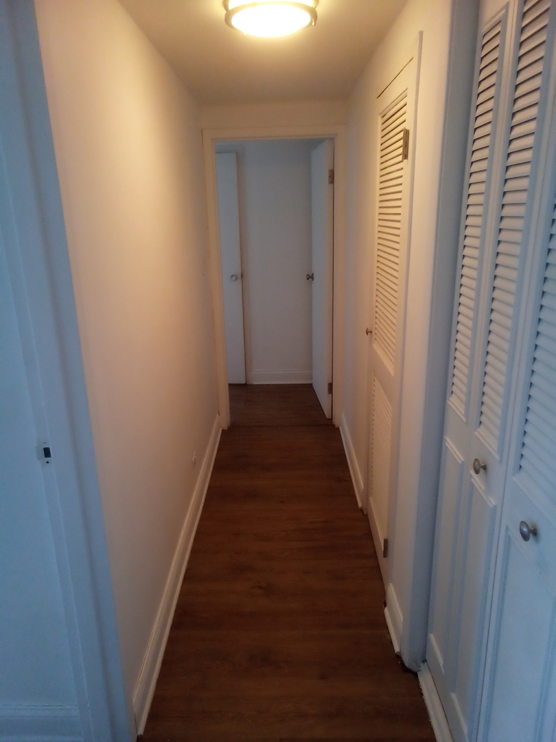 835 Ridge Avenue, Unit 206 Evanston, IL 60202 - Photo 11 of 26