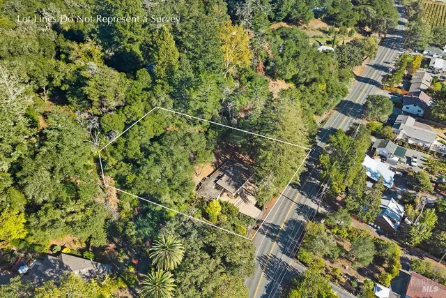 $695,000 | 815 Dry Creek Road, Healdsburg, CA 95448
