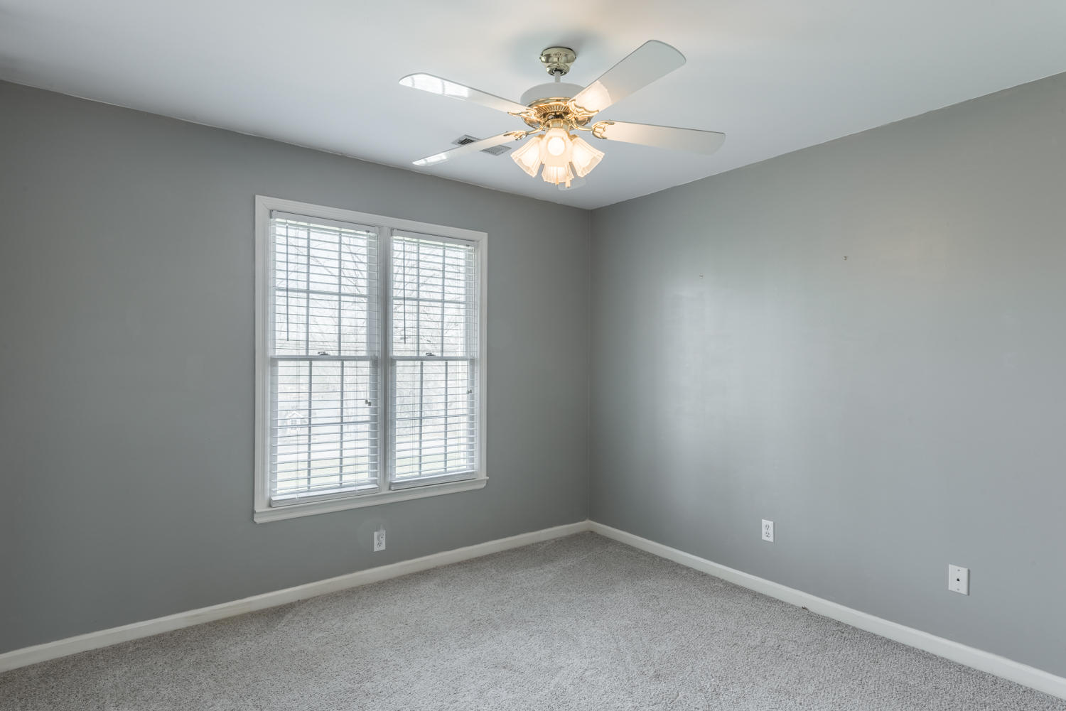 1118 Clift Cave Road Soddy Daisy, TN 37379 - Photo 25 of 39 1118_Clift_Cave_Rd_29