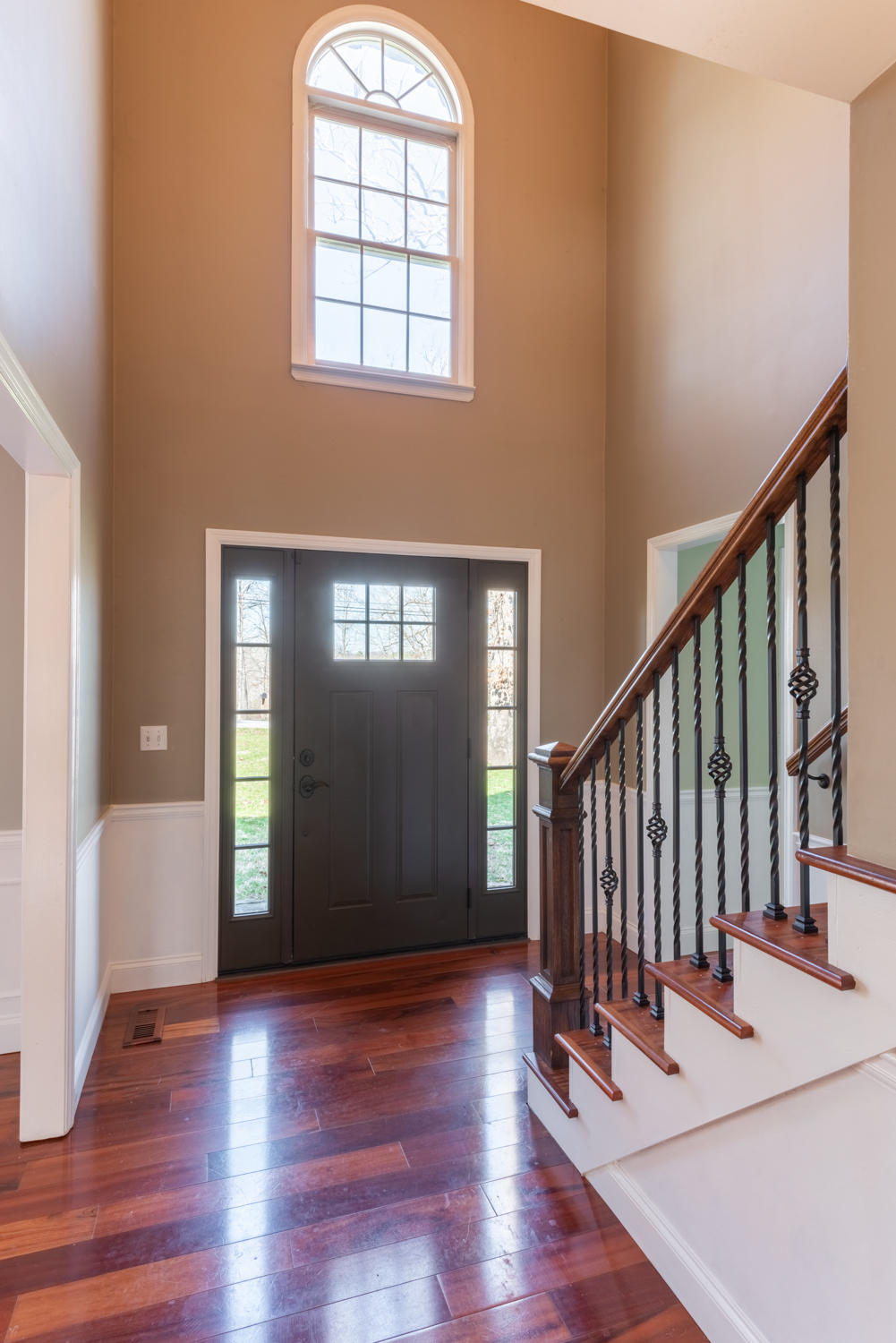 1118 Clift Cave Road Soddy Daisy, TN 37379 - Photo 4 of 39 1118_Clift_Cave_Rd_15