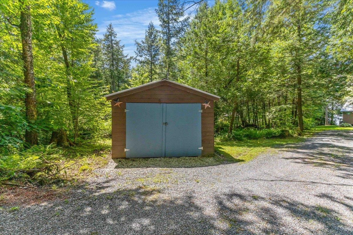 306 Hammond Shore Road Franklin, VT 05457 - Photo 15 of 57