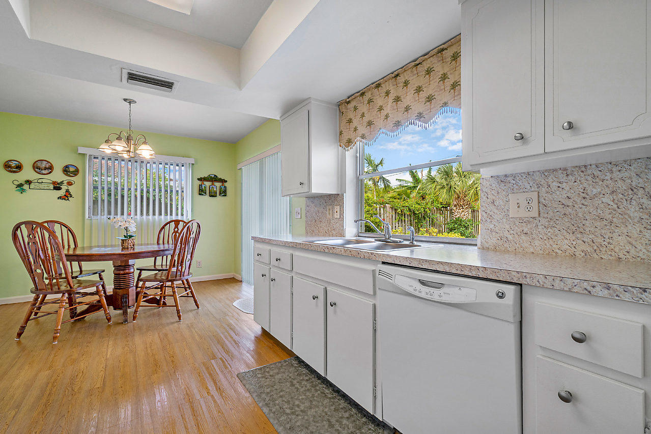 365 Northeast 2nd Street Boca Raton, FL 33432 - Photo 13 of 21 007-365NE2ndSt-BocaRaton-FL-small
