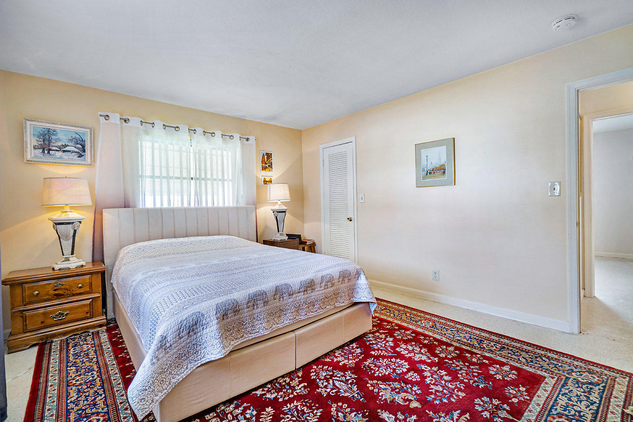365 Northeast 2nd Street Boca Raton, FL 33432 - Photo 16 of 21 013-365NE2ndSt-BocaRaton-FL-small