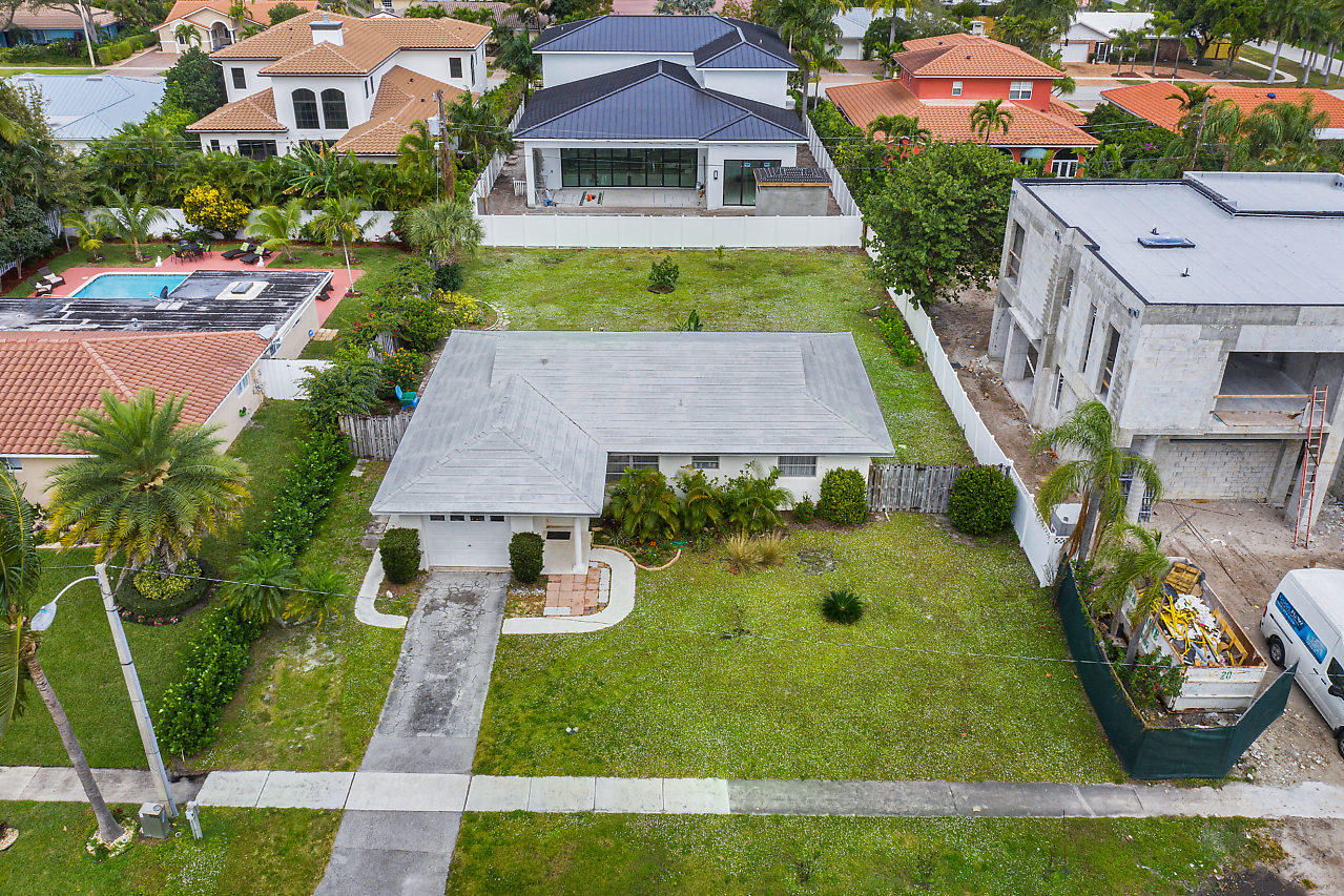 365 Northeast 2nd Street Boca Raton, FL 33432 - Photo 3 of 21 Deep lot