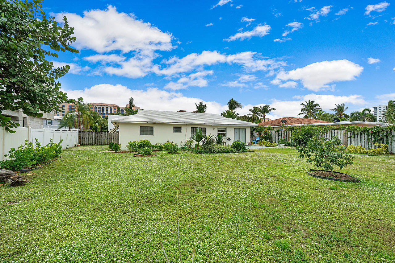 365 Northeast 2nd Street Boca Raton, FL 33432 - Photo 7 of 21 10,357 sq ft Lot