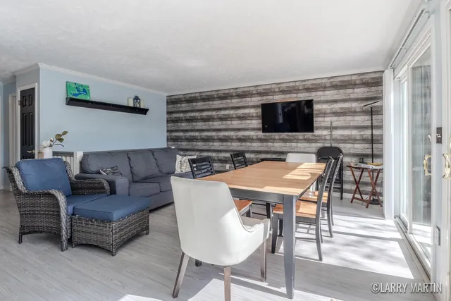 $380,000 | 10273 Basford Lk Drive, Baldwin, MI 49304