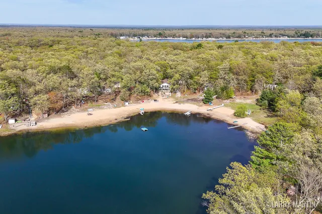 $380,000 | 10273 Basford Lk Drive, Baldwin, MI 49304