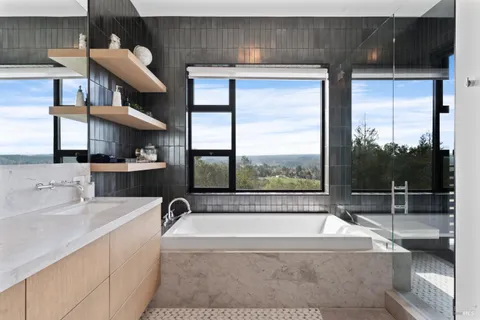 $3,750,000 | 9224 Carols View Lane, Forestville, CA 95436